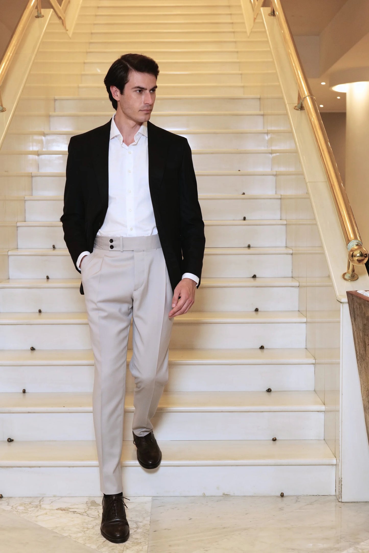 Pantalon en laine 130's gris clair quatre saisons