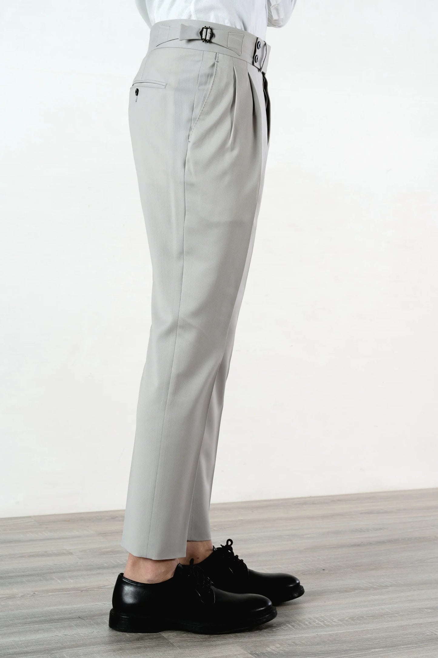 Pantalon en laine 130's gris clair quatre saisons