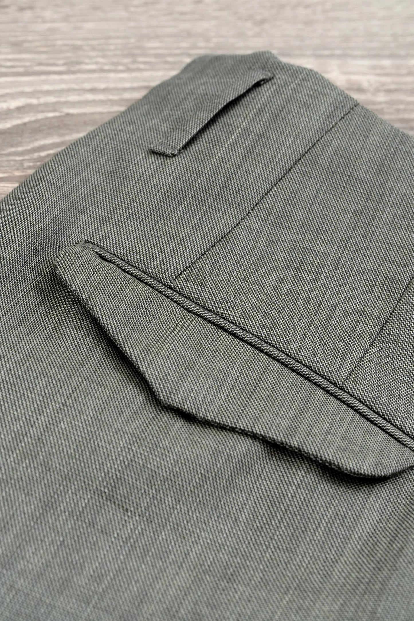 Pantalon en laine vert quatre saisons