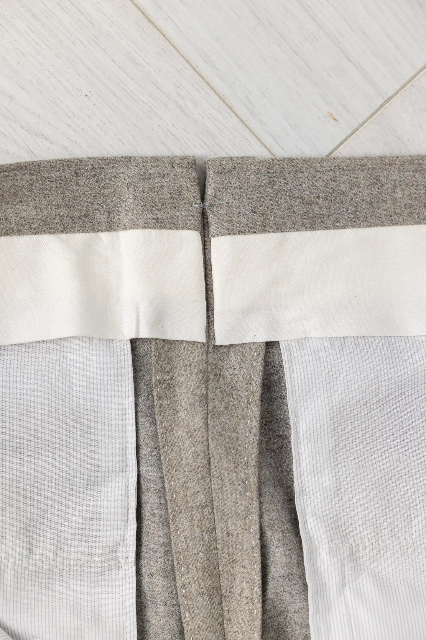 Pantalon en flanelle de laine beige 130’s automne hiver