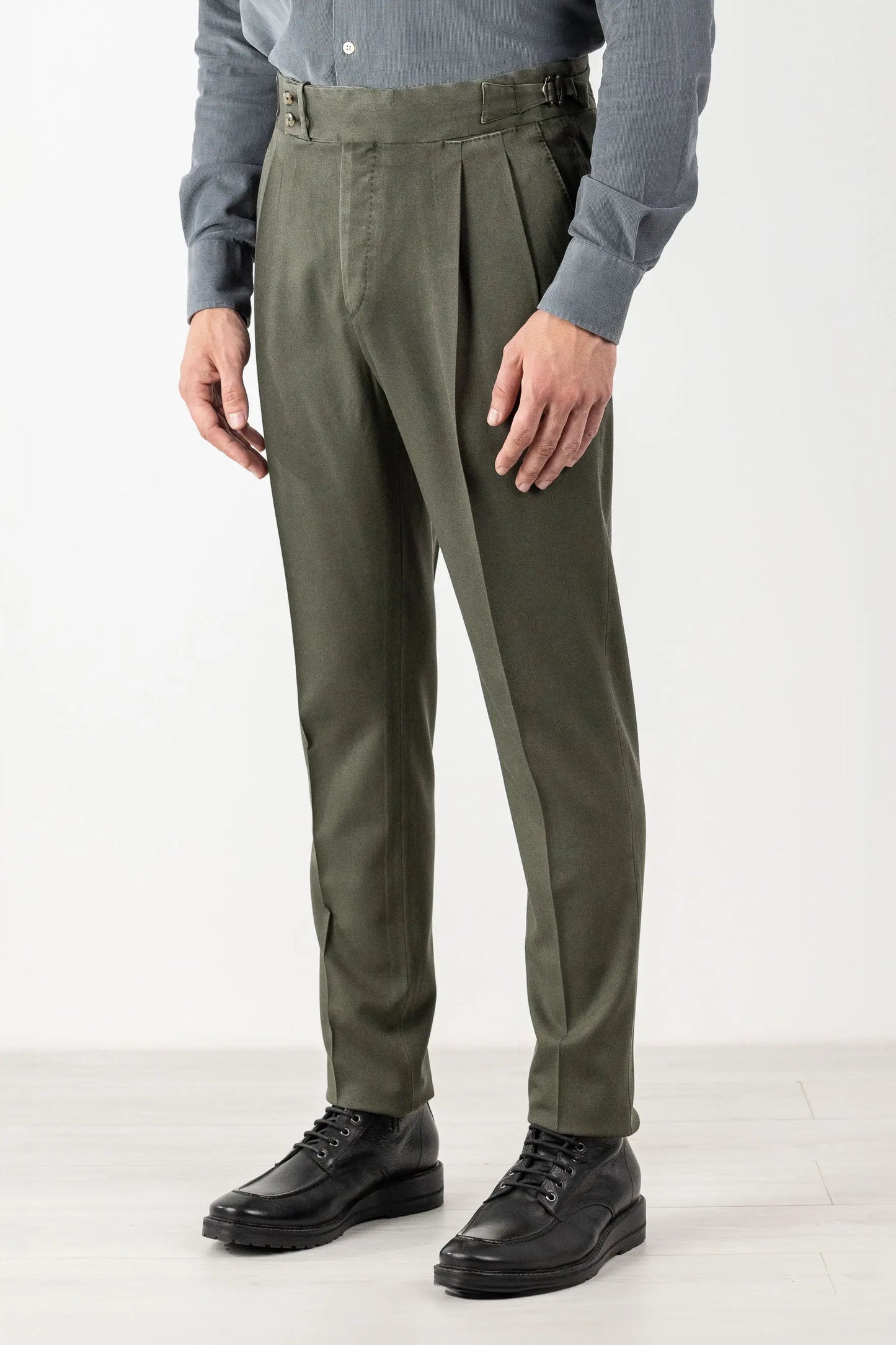 Pantalons chino en laine teinte 120’s vert quatre saisons
