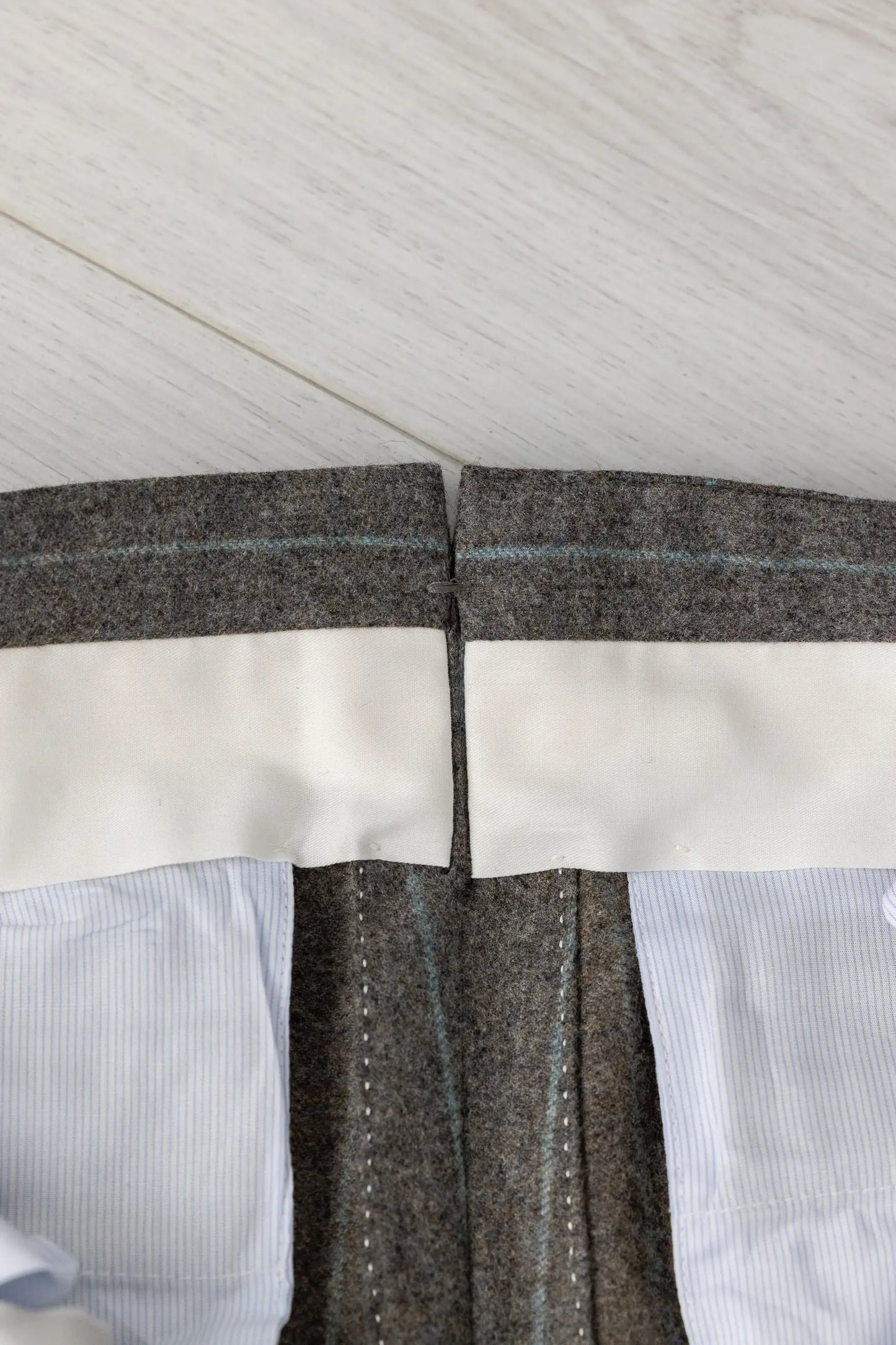 Autumn winter brown 130’s wool flannel trousers