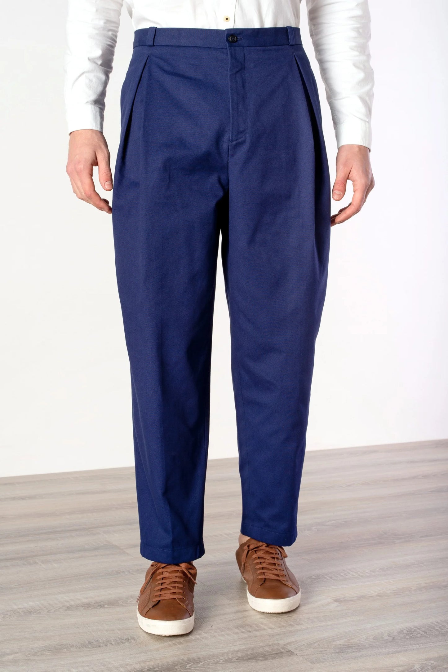 Four seasons blue cotton trousers