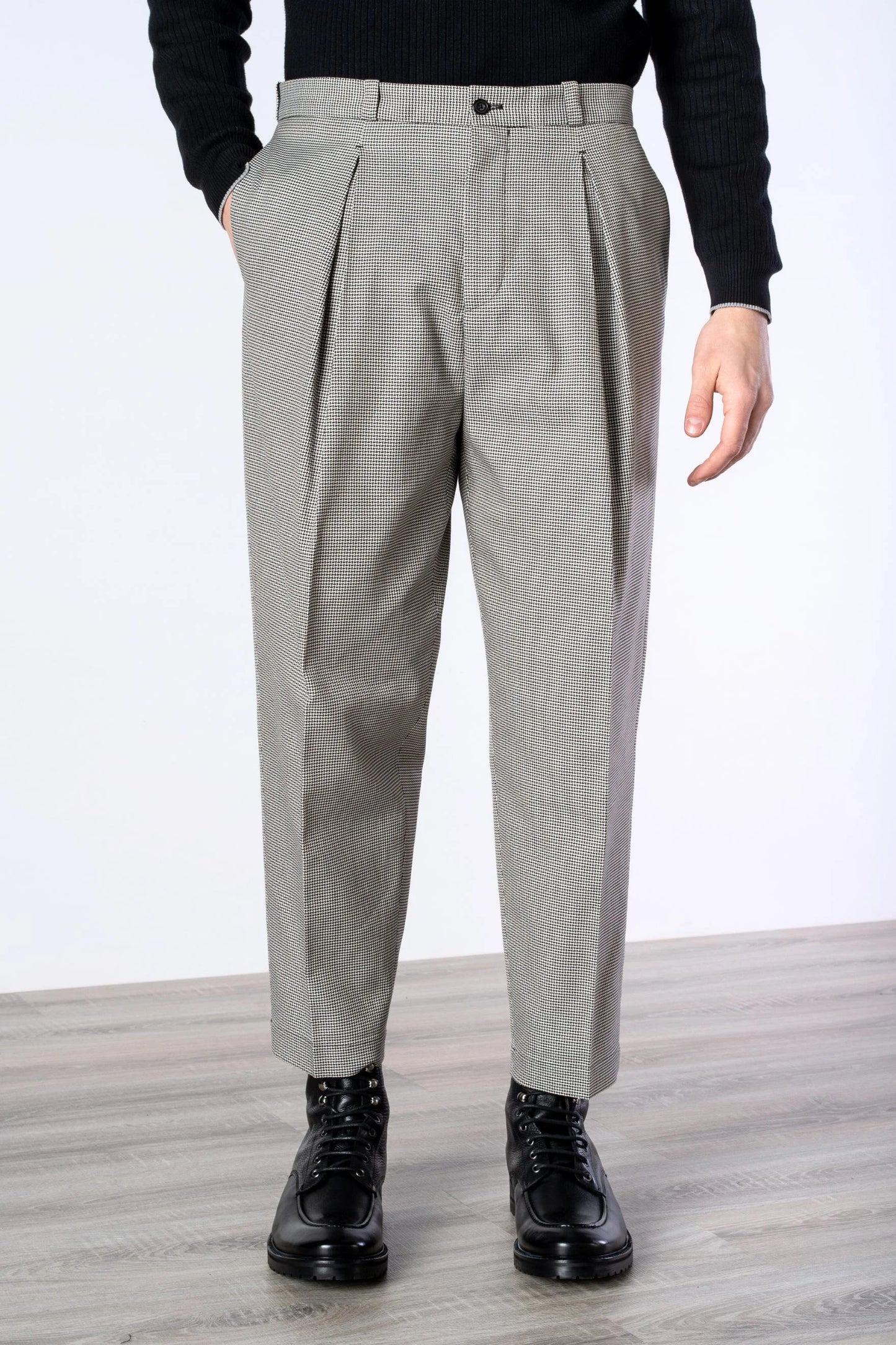 Pantalon en coton gris quatre saisons