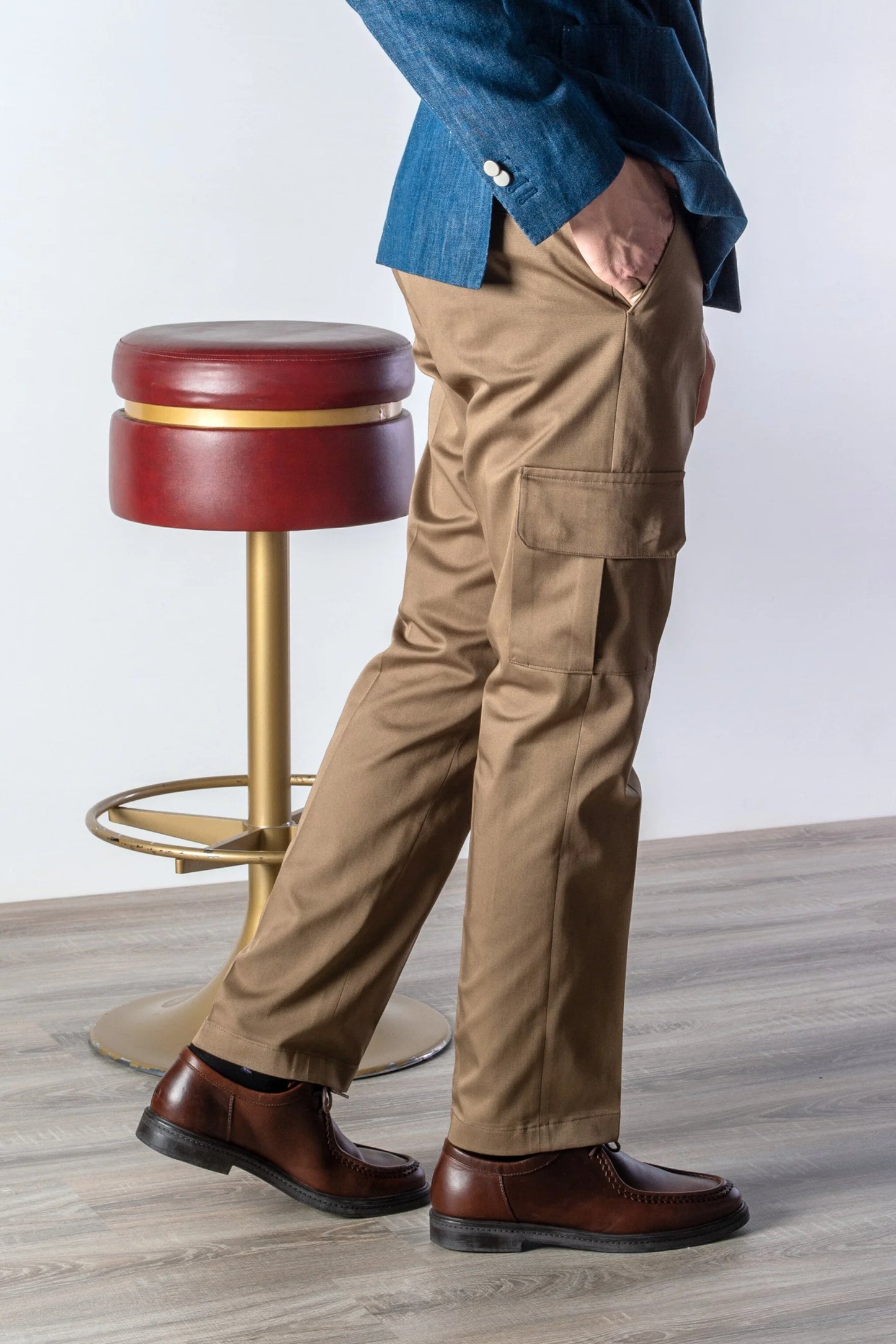 Four seasons beige cotton trousers