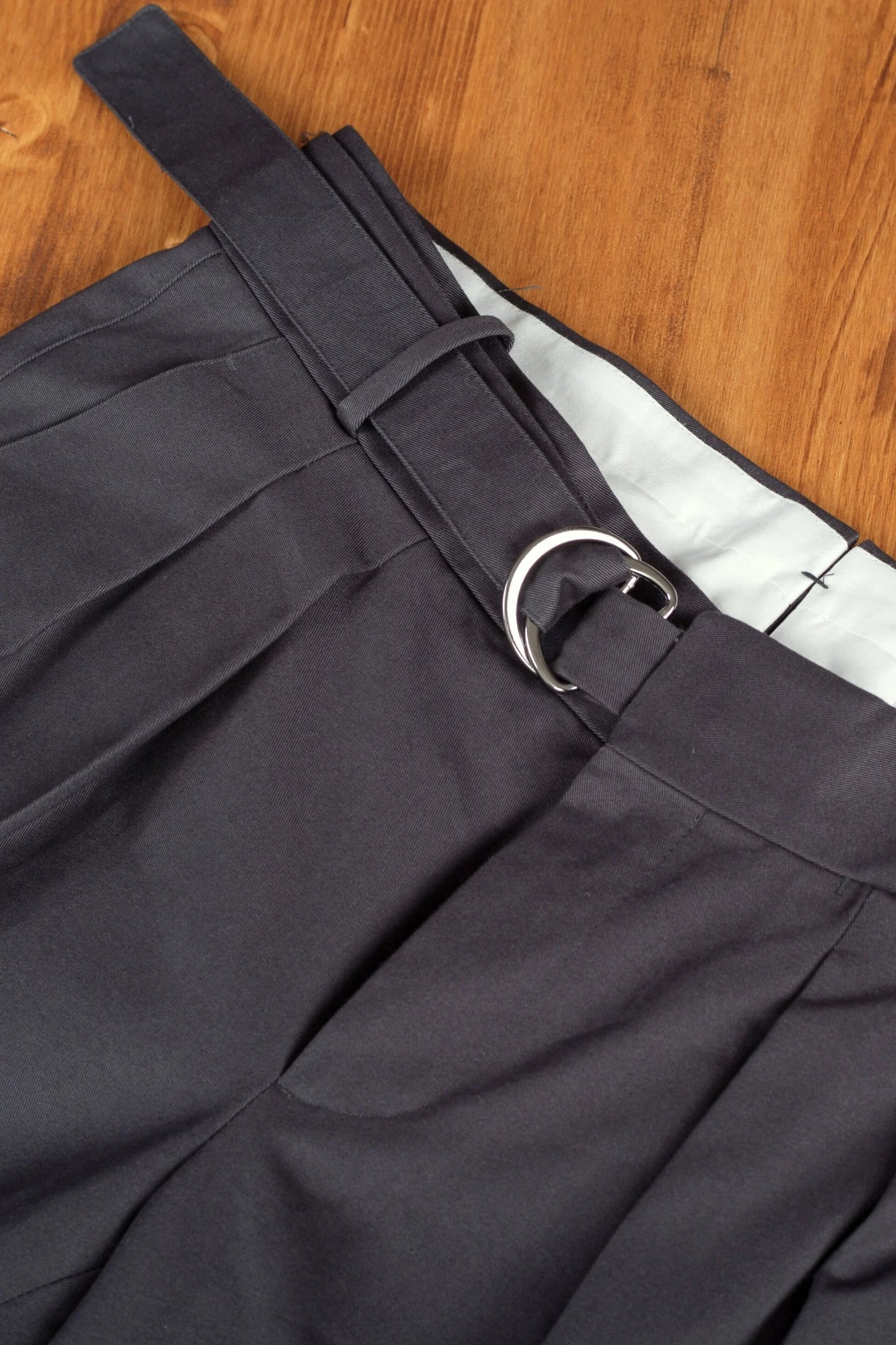 Four seasons dark gray cotton trousers