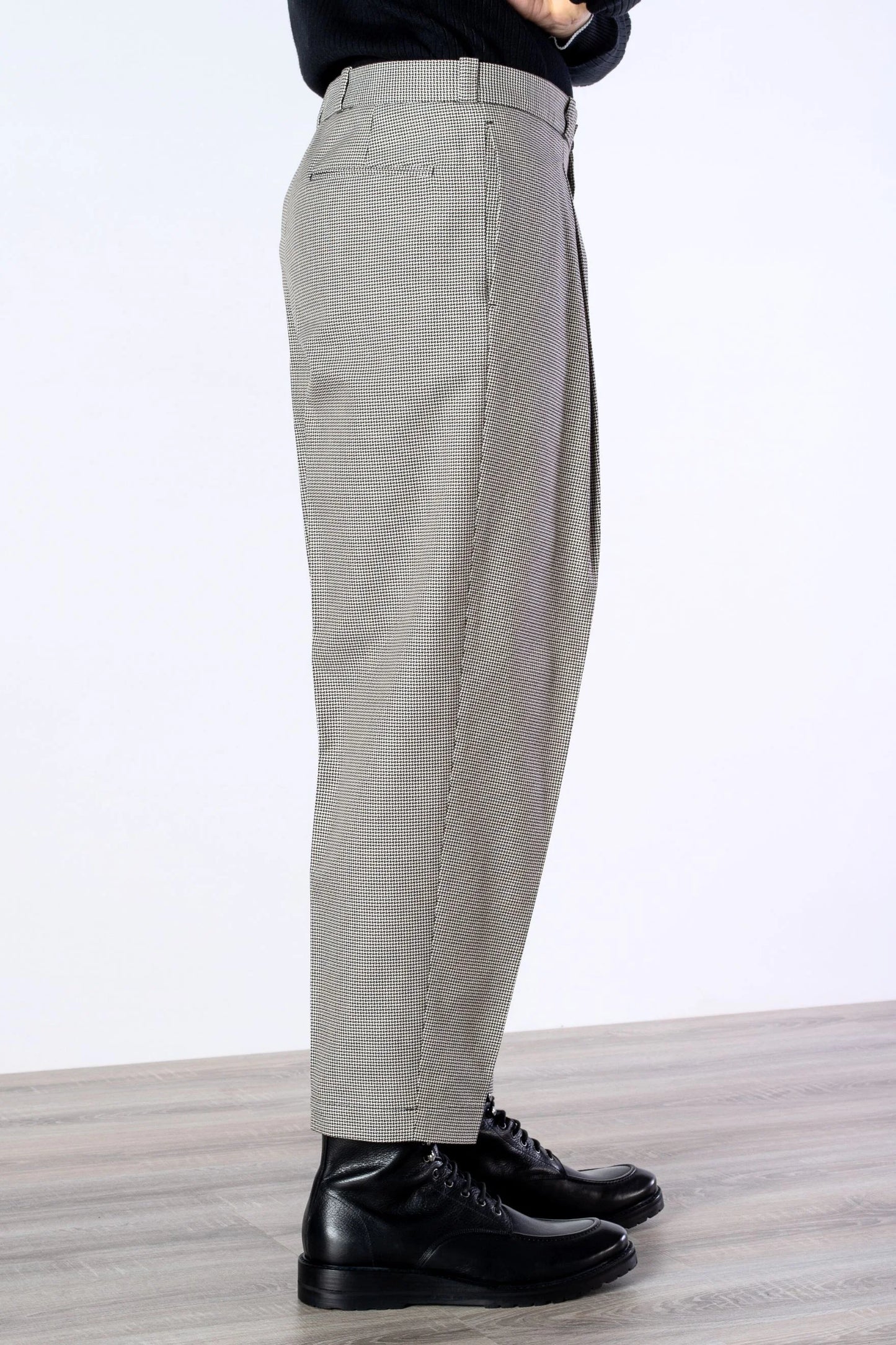 Pantalon en coton gris quatre saisons