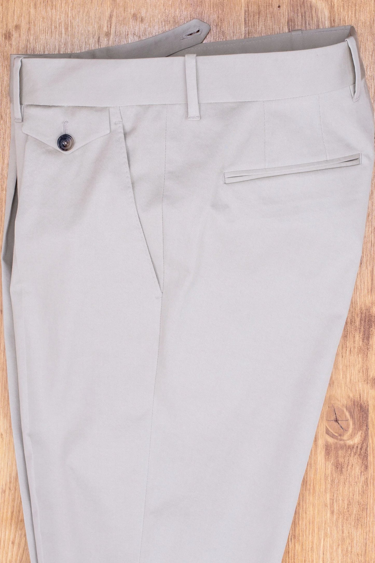 Pantaloni chino in cotone beige chiaro primavera estate