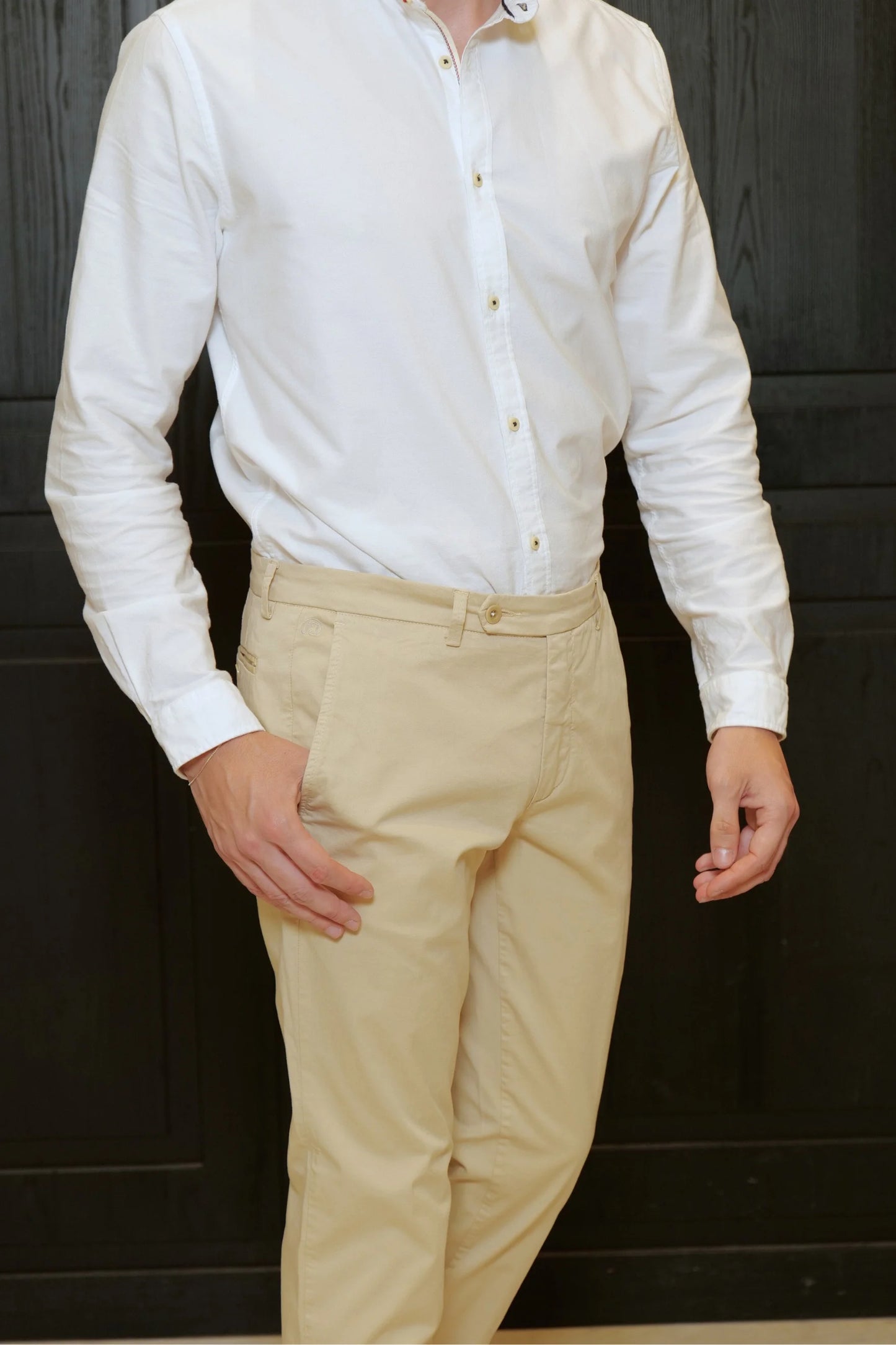 Pantaloni chino in cotone beige primavera estate