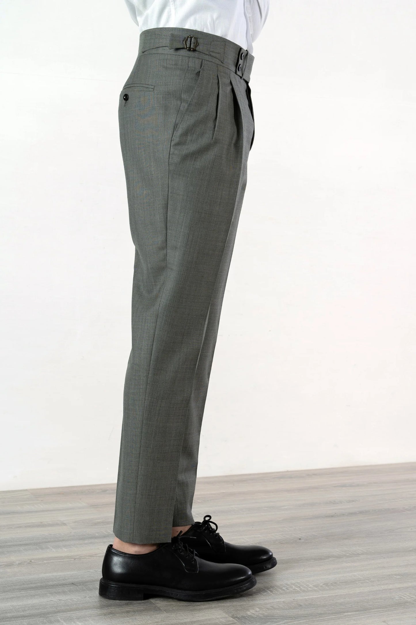 Four seasons green wool trousers