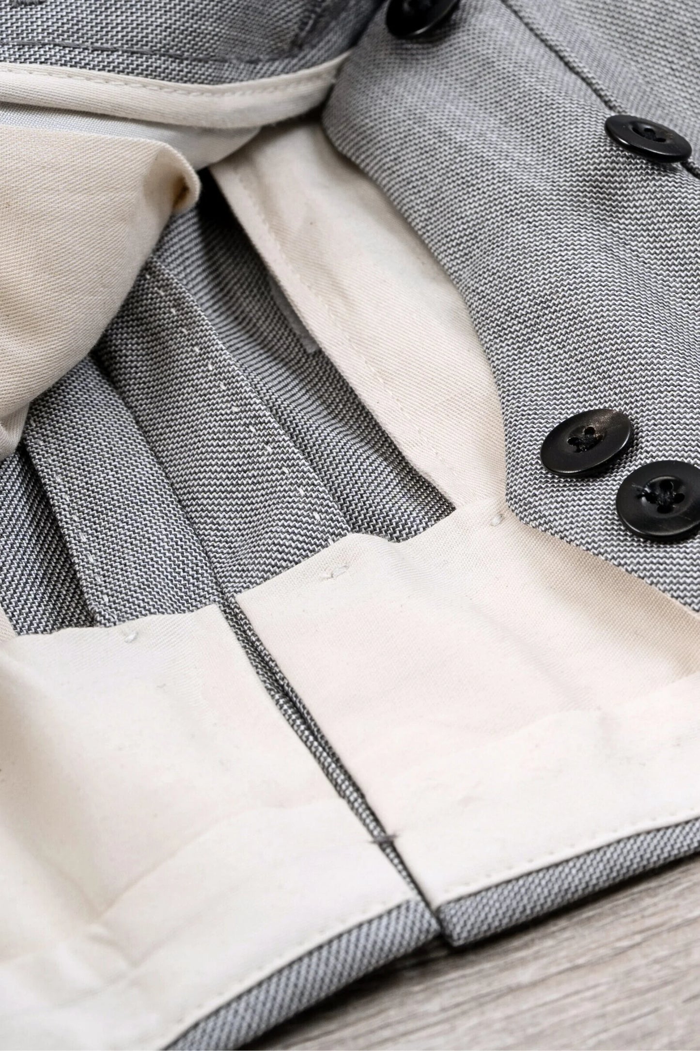 Pantaloni in lana grigio medio quattro stagioni