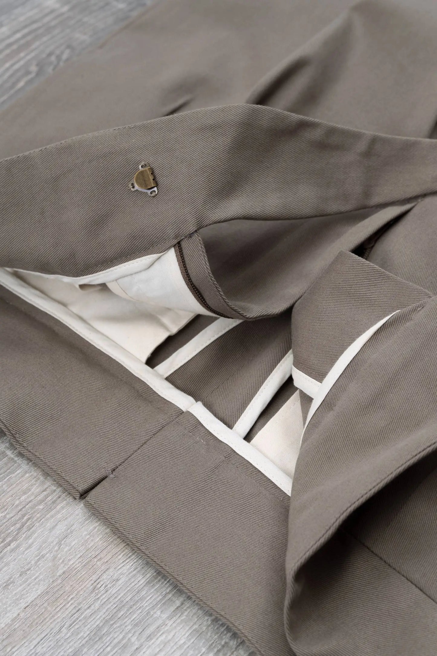 Trousers in four-season mud cotton