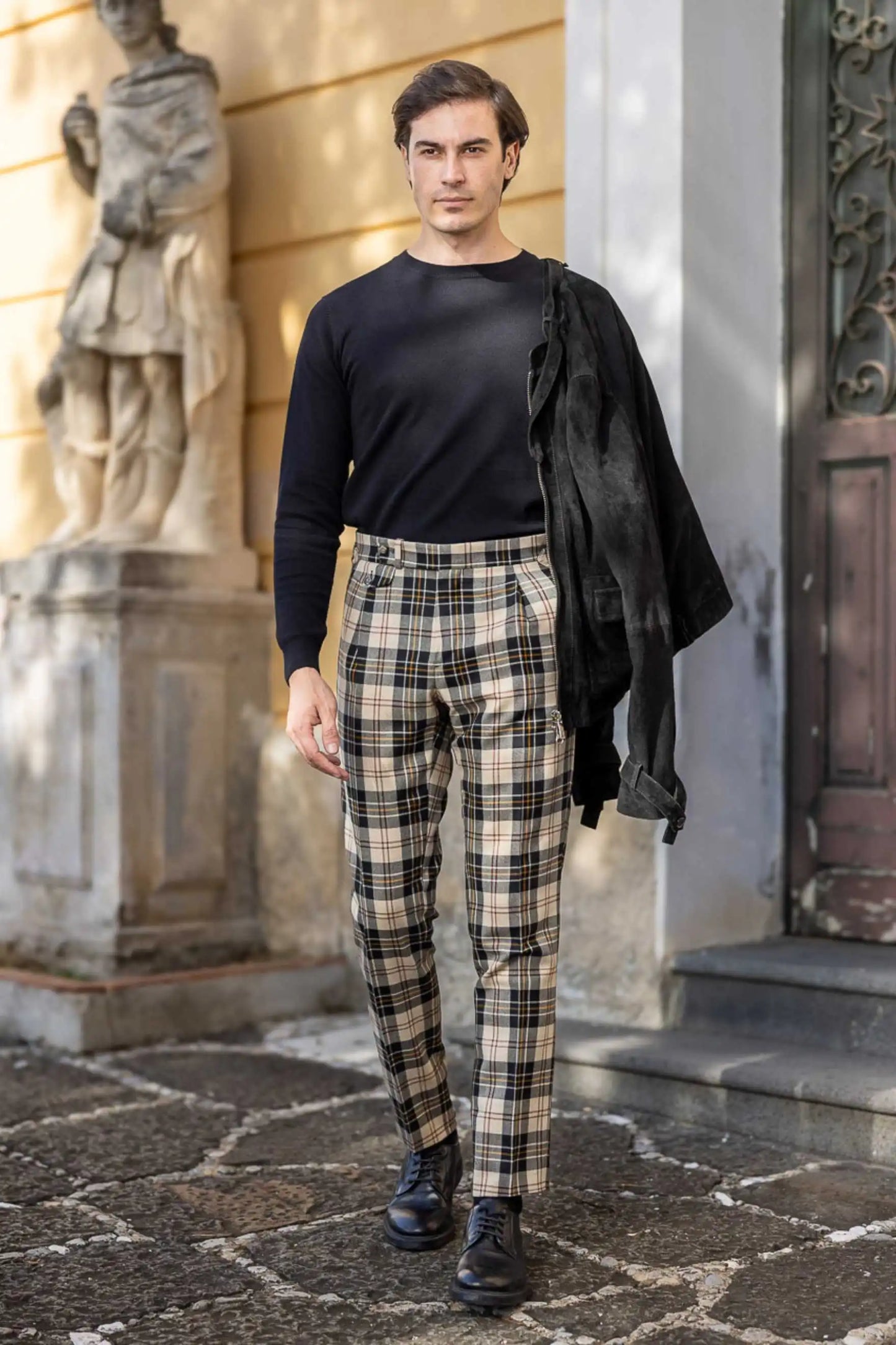 Pantaloni in flanella di lana beige e nero a quadri autunno